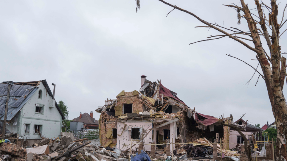 SLIDER_kievo_AP_Photo_Evgeniy_Maloletka