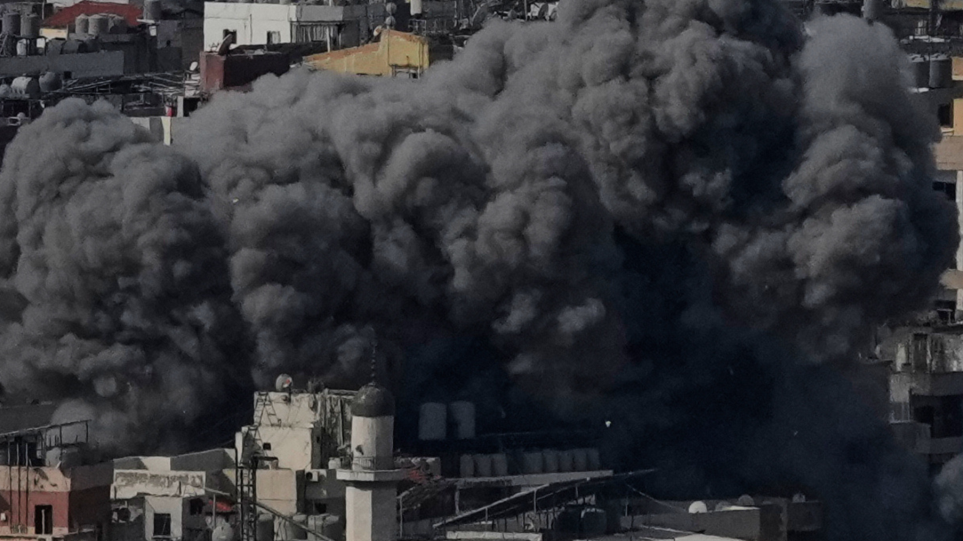 SLIDER_livanos_bomba_AP_Photo_Bilal_Hussein