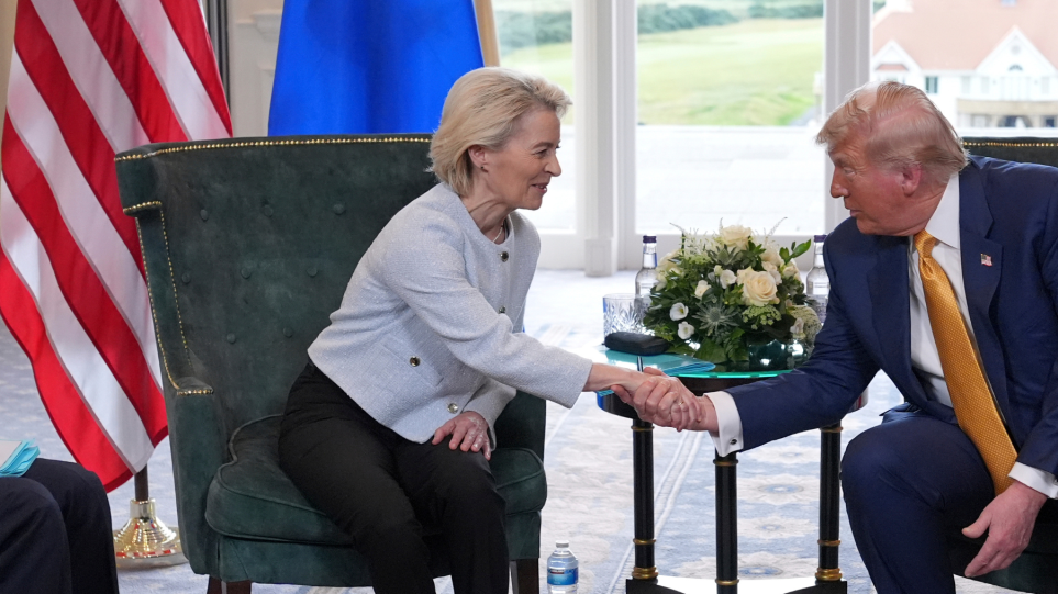 SLIDER_trump_ursula_skotia_AP_Photo_Jacquelyn_Martin_