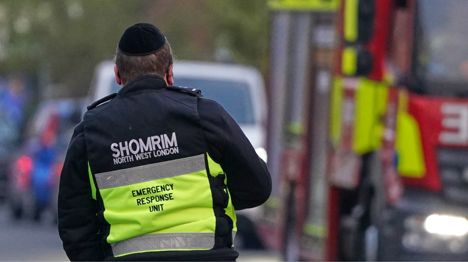 S_Londino_pirpolisi_asthenofora_AP_Photo_Alberto_Pezzali