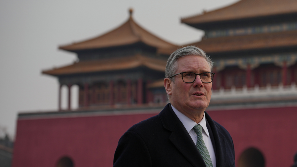 S_Starmer_Pekino_AP_Photo_Kin_Cheung