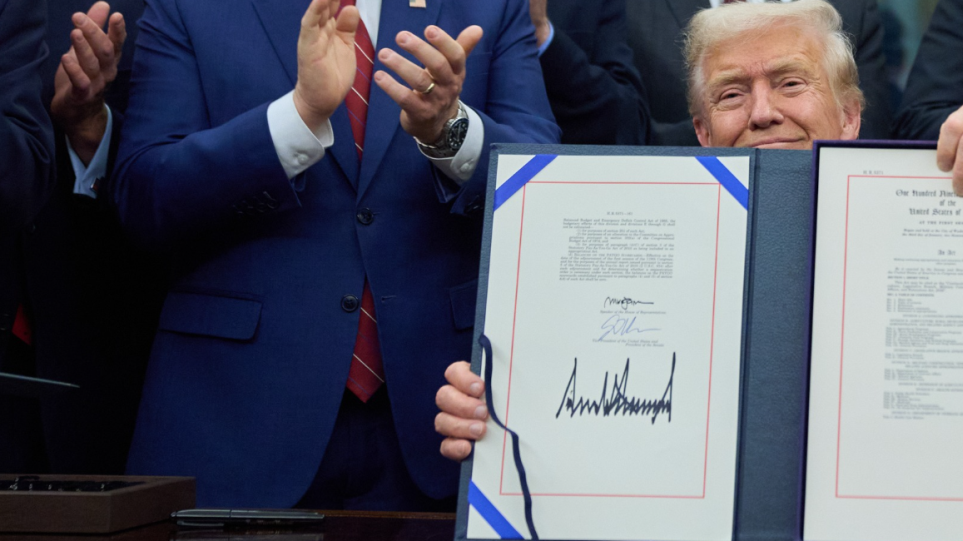 S_Trump_ipografi__AP_Photo_Jacquelyn_Martin