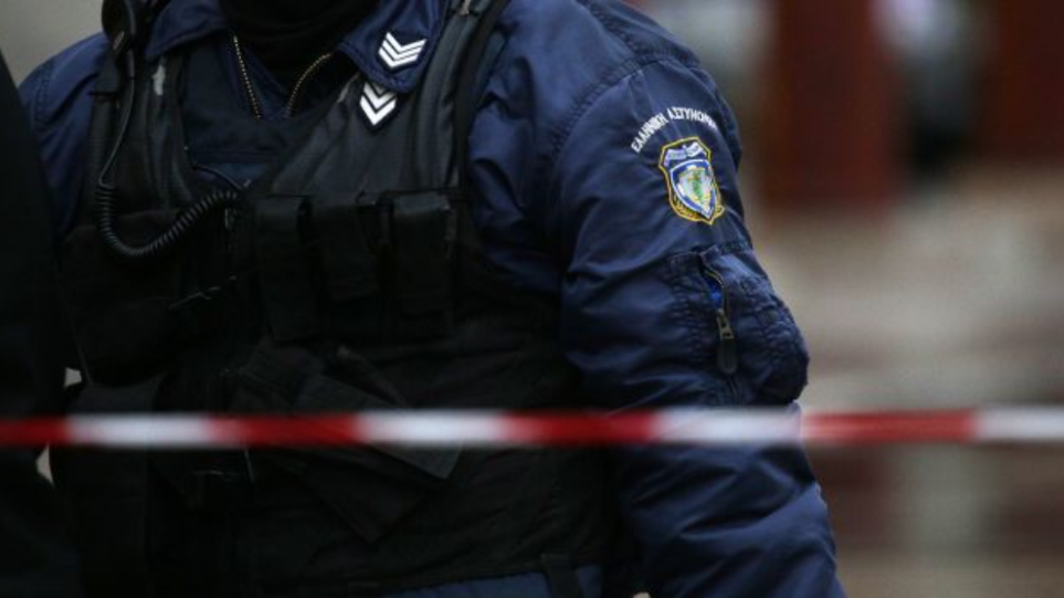 S_astinomikos_kordela_i1