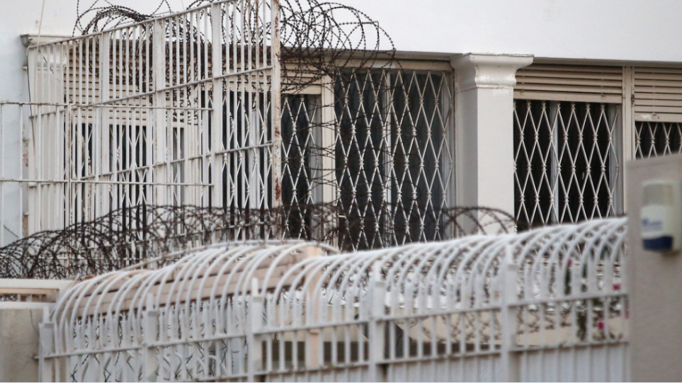 S_filakes_koridalu_sirma_int