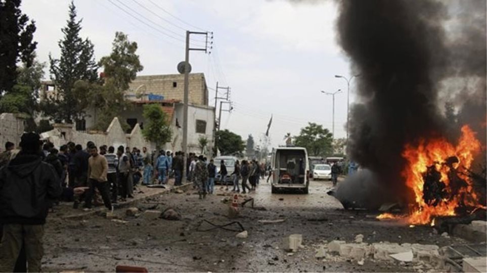 Συρία: Τουλάχιστον 20 νεκροί από έκρηξη παγιδευμένου αυτοκινήτου κοντά σε πετρελαιοπηγή