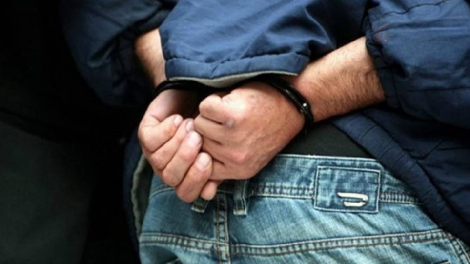 Συνελήφθη 38χρονος για παράνομη μεταφορά αλλοδαπών