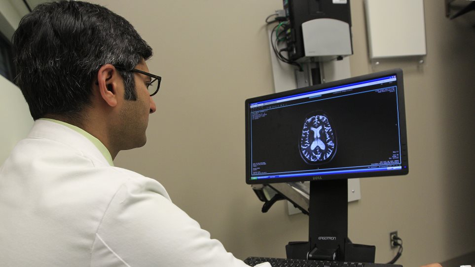 ALCHHAIMER_AP_Photo_Jay_LaPrete