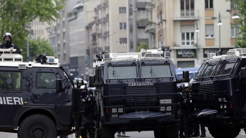 carabinieri_kluves_AP_Photo_Luca_Bruno