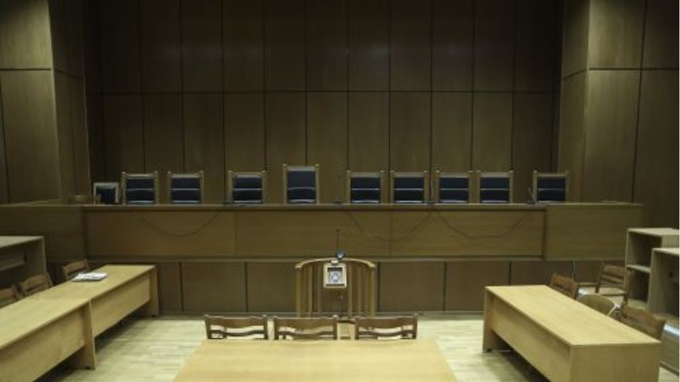 Adia_Ethusa_Dikastiriu_I5