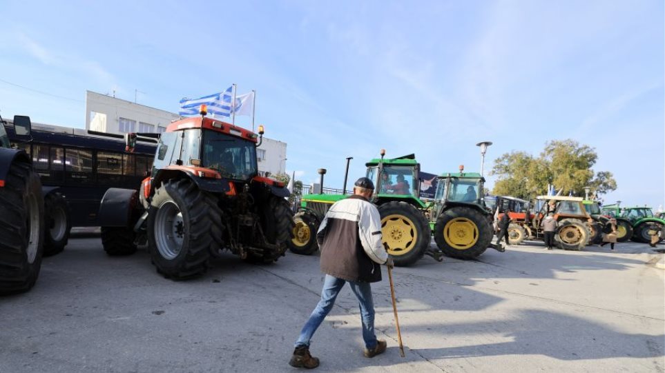 Bloko_Agrotes_Limani_Volos_I6