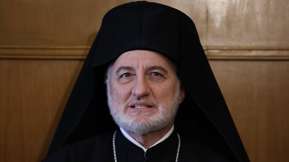 Elpidoforos_Arxiepiskopos_Amerikis_int