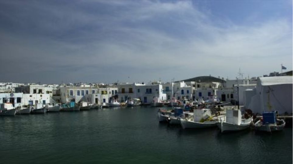 Paros_I_Eliniko_Nisi1