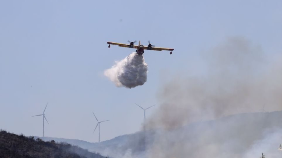 Pirkagia_I_Canadair_CL-215_HAF