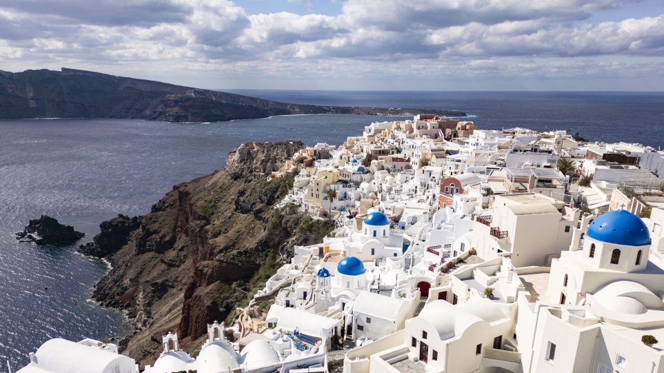 Santorini_nisi_int