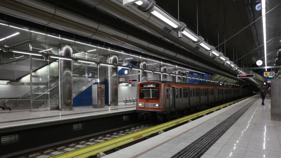 Stathmos_METRO_I17