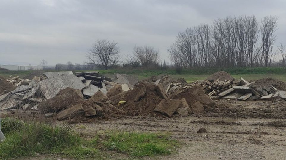 Thesaloniki_baza_pissa_I