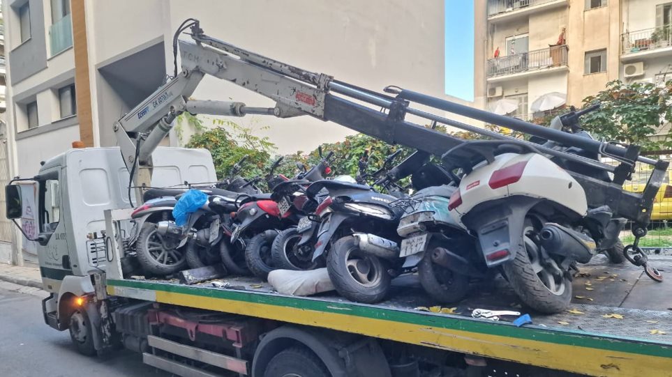 dikikla_apomakrinsi_int