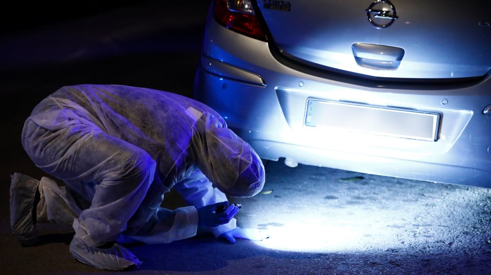 erevna_pirotexnurgos_kipseli_int