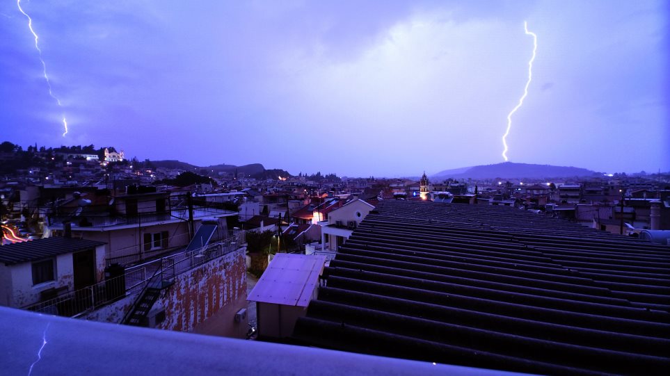 kategida_astrapes_int