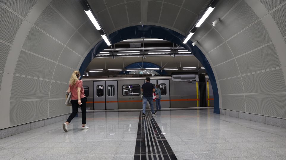 metro_grami3_int