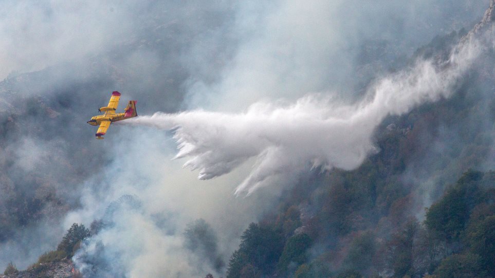 pirkagia_aeroskafos_int