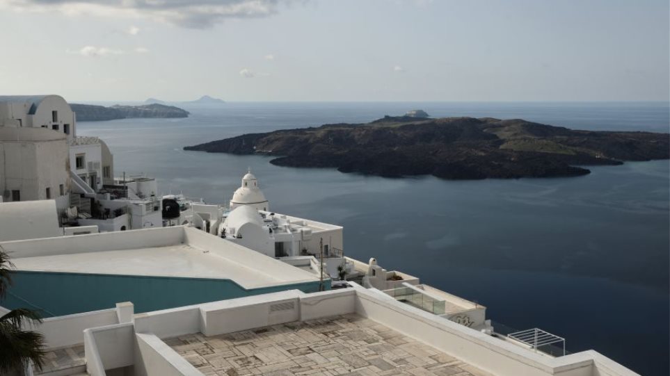 sadorini_int_thira