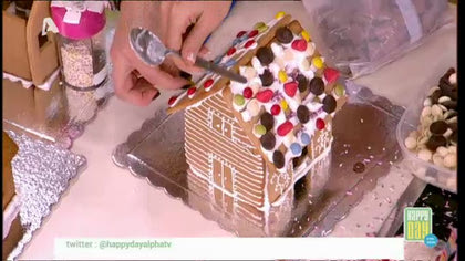 Πως να φτιάξετε εντυπωσιακά χριστουγεννιάτικα σπιτάκια με μπισκότα