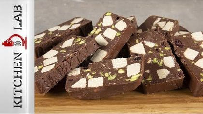 Κορμός σοκολάτας με χαλβά