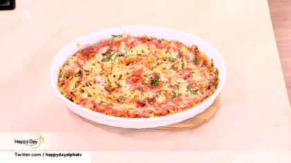 Ο chef Ζαν Λουί Καψαλάς μας φτιάχνει χυλοπίτες με χωριάτικο λουκάνικο στην γάστρα