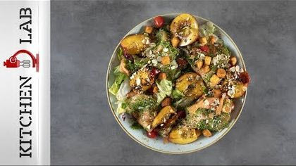 Καλοκαιρινή σαλάτα με σολομό