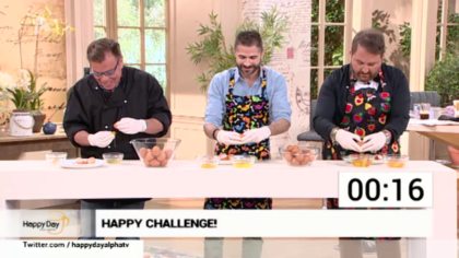 Happy challenge: Χωρίστε τους κρόκους από τα ασπράδια
