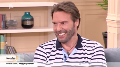 Μαζί μας ο νιόπαντρος Στράτος Τζώρτζογλου