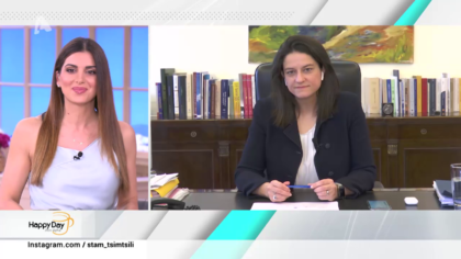 Η υπουργούς Παιδείας, Νίκη Κεραμέως ενημερώνει για τα κλειστά σχολεία και τα κρούσματα κορωνοϊού