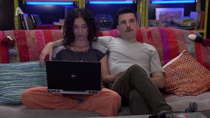 Σ8 – Επεισόδιο 8