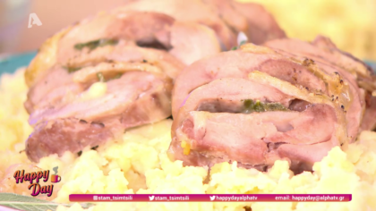 Ο Δημήτρης Μπέλλος και η Μαρία Μπέη μας φτιάχνουν γαλοπούλα με καπνιστό τυρί