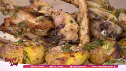 Ο Ζαν Λουί Καψαλάς μας μαγειρεύει παϊδάκια με τσακιστές πατάτες στο φούρνο