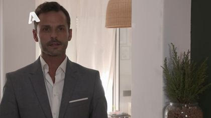 Ο φίλος της μητέρας μου