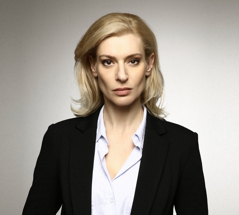 Νόρα Χατζίδου 