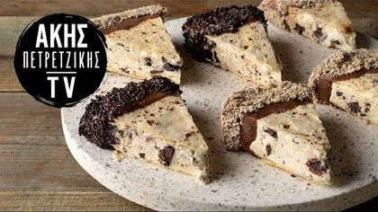 Παγωτό σάντουιτς στρατσιατέλα