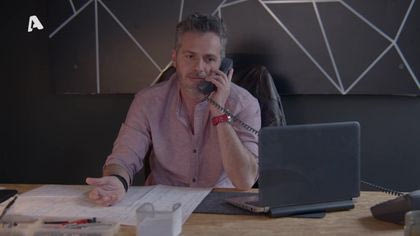 Σ1 – ΕΠΕΙΣΟΔΙΟ 100