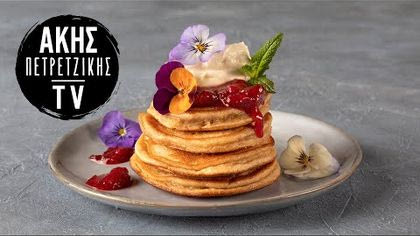 Cheesecake pancakes με φράουλες