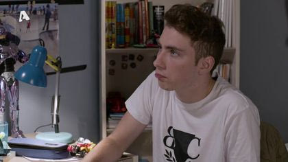 Σ1 – ΕΠΕΙΣΟΔΙΟ 113