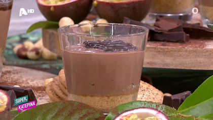 Cheesecake με πραλίνα φουντουκιού