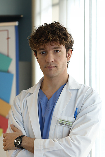 Μάριος Απέργης 