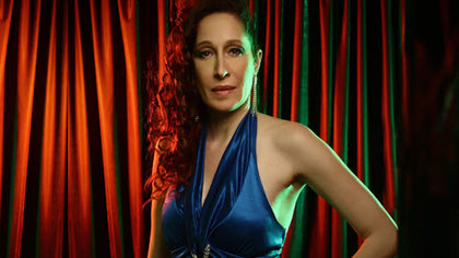 Κόρα Καρβούνη