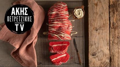 Cream cheese red velvet τσουρέκι