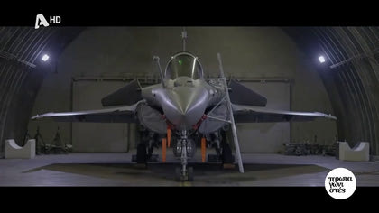 Στο εσωτερικό ενός Rafale: «Όταν βλέπεις τα όπλα στο φτερό, καταλαβαίνεις ότι κουβαλάς τα ιδανικά ενός ολόκληρου λαού»