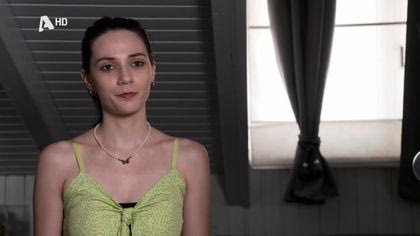 Δεν είμαι η μαμά σου