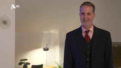 Κάτω από τη μηλιά