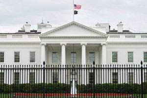 Πακιστάν-Ιράν-ΗΠΑ: «Σε εξέλιξη» οι συνομιλίες, λέει ο Λευκός Οίκος